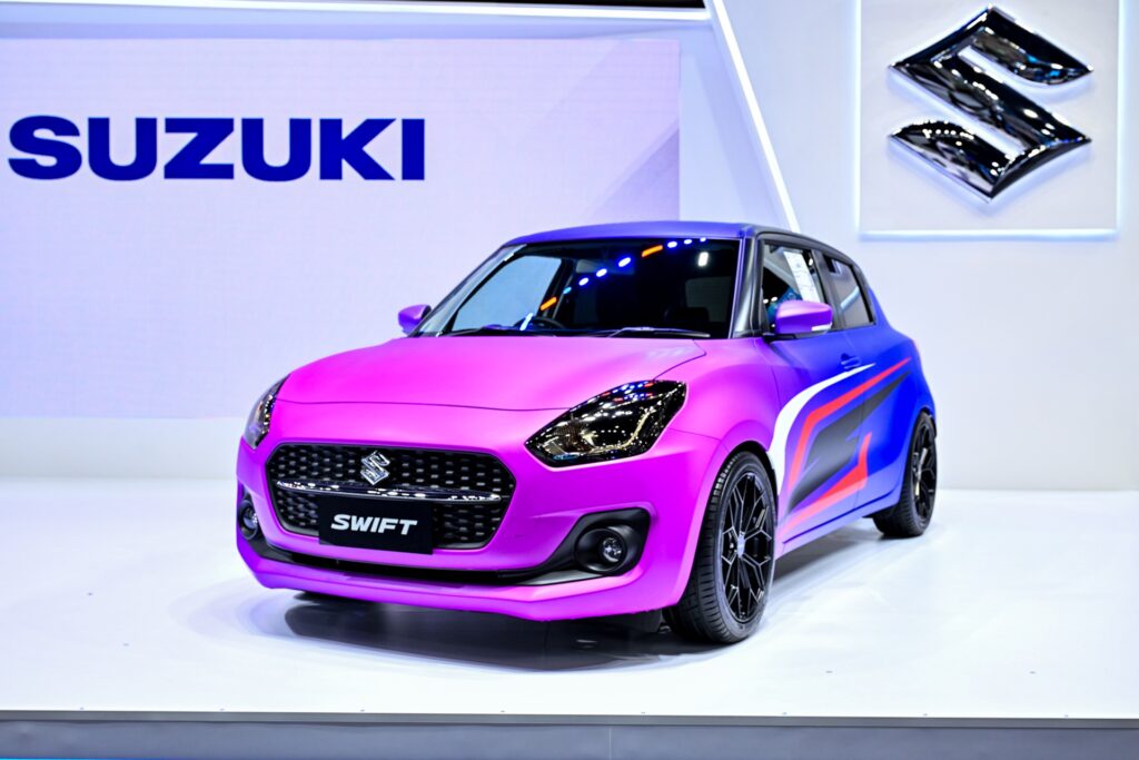 1. Swift คันแต่งบนเวที