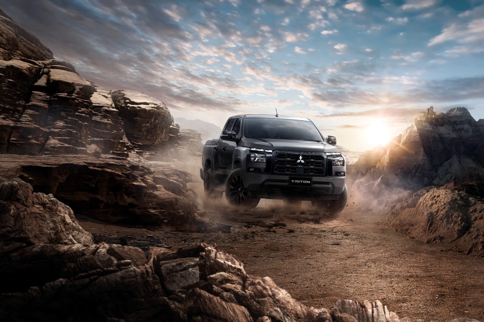 02 Mitsubishi Triton Double Cab Plus Ultra