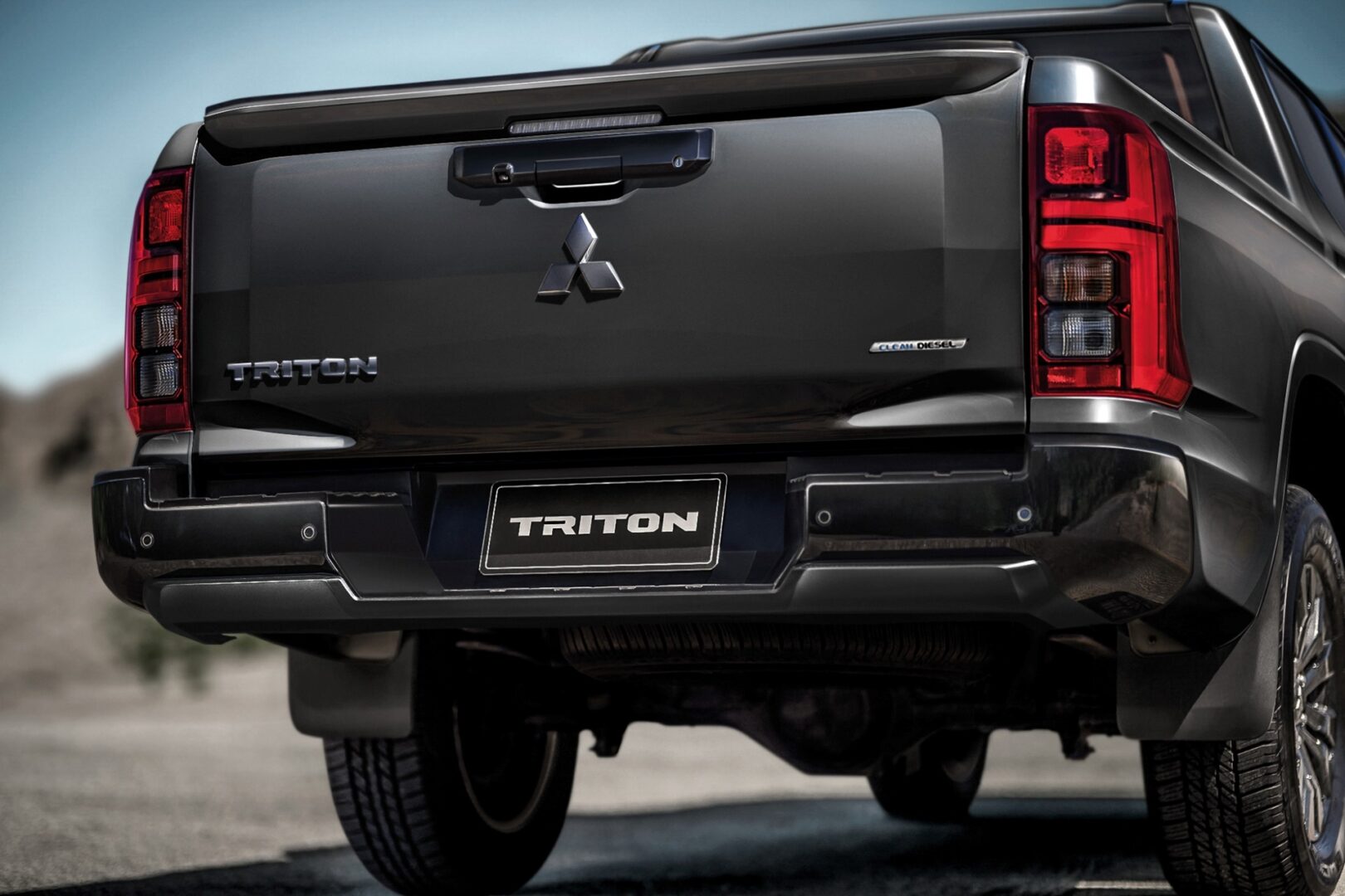 03 Mitsubishi Triton Double Cab Plus Ultra