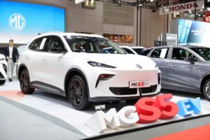 NEW MG S5 EV PLUS (03)
