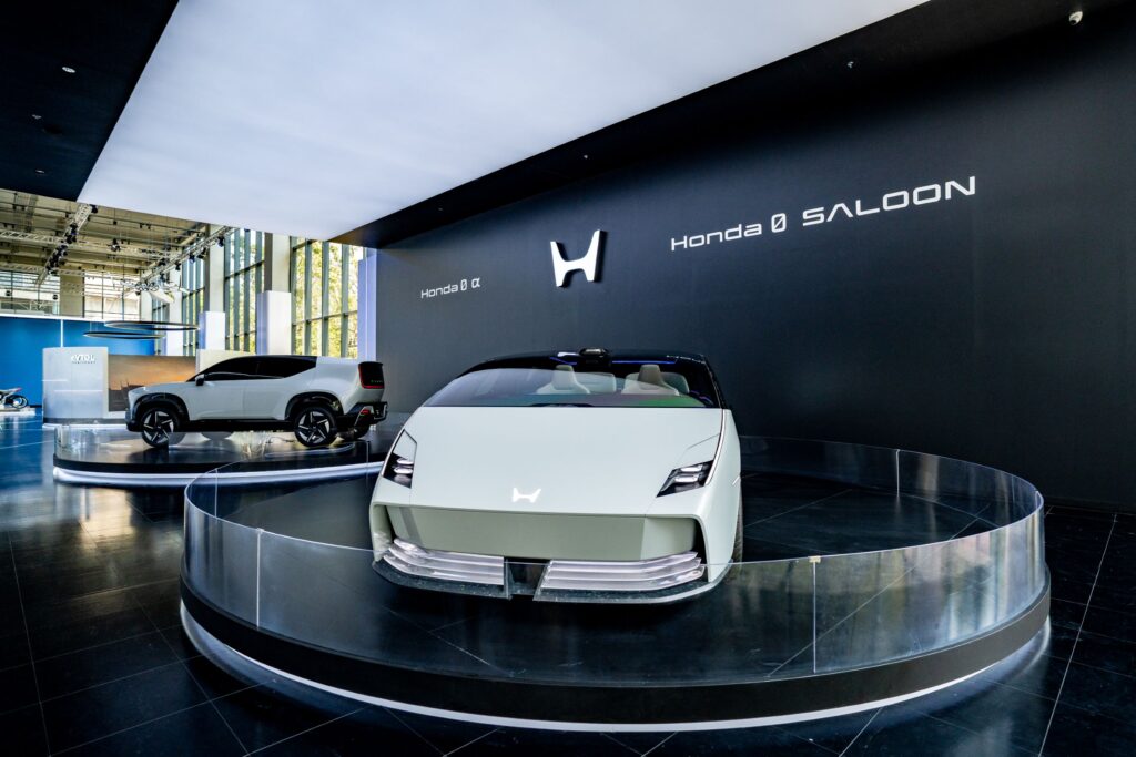 The M.O.V.E. by Honda Updated_Honda 0 Alpha and SALOON (3)